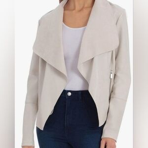 Bagatelle Collection Women's Cream Drape Moto Blazer. XXL